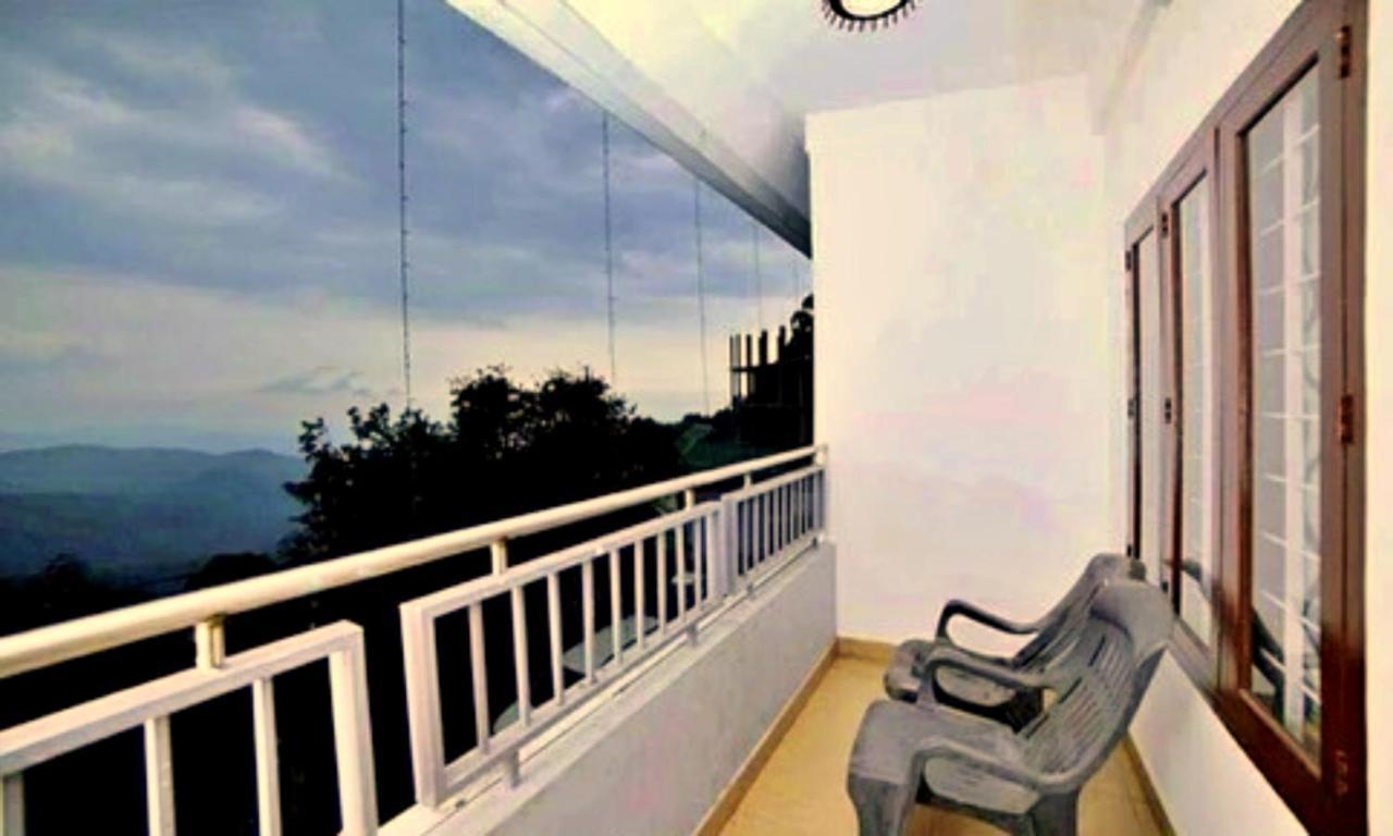 Red Castle Munnar Hotel Buitenkant foto