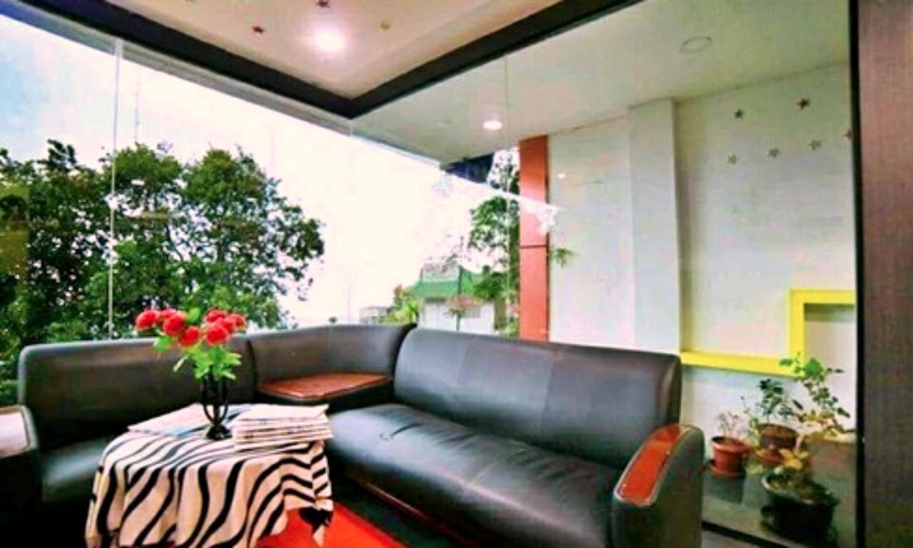 Red Castle Munnar Hotel Buitenkant foto