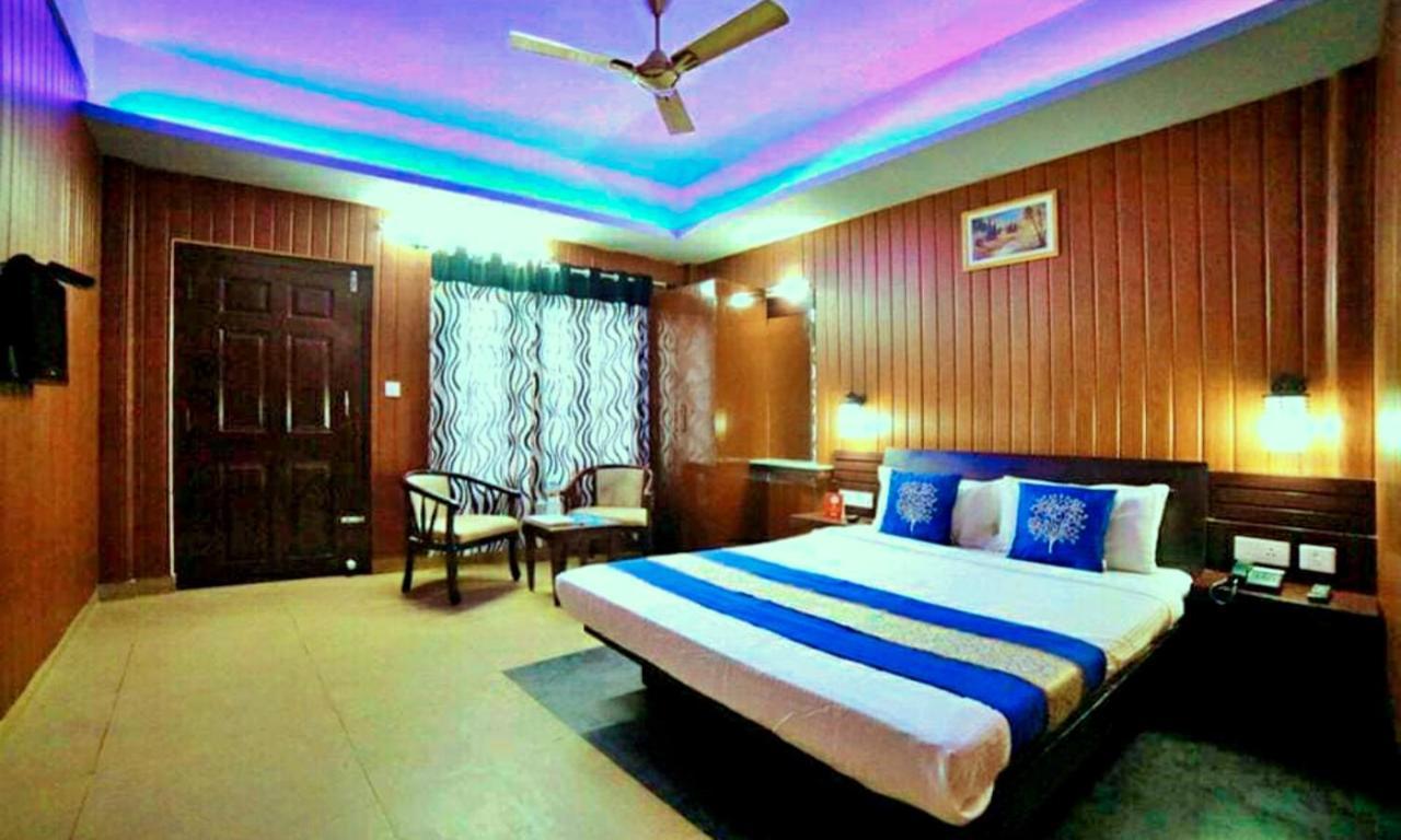 Red Castle Munnar Hotel Buitenkant foto